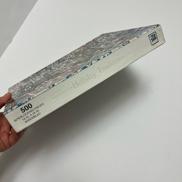 Hallmark ⚜️🧩⚜️ Stamps Jigsaw Puzzle 500 Pieces USPS Holiday Traditions 1997 - Picture 7 of 14